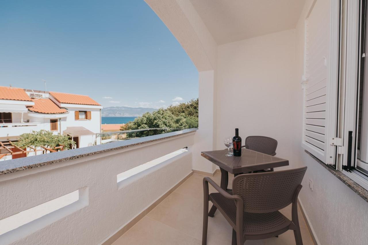 Apartments Virgine Maria I Baška Εξωτερικό φωτογραφία