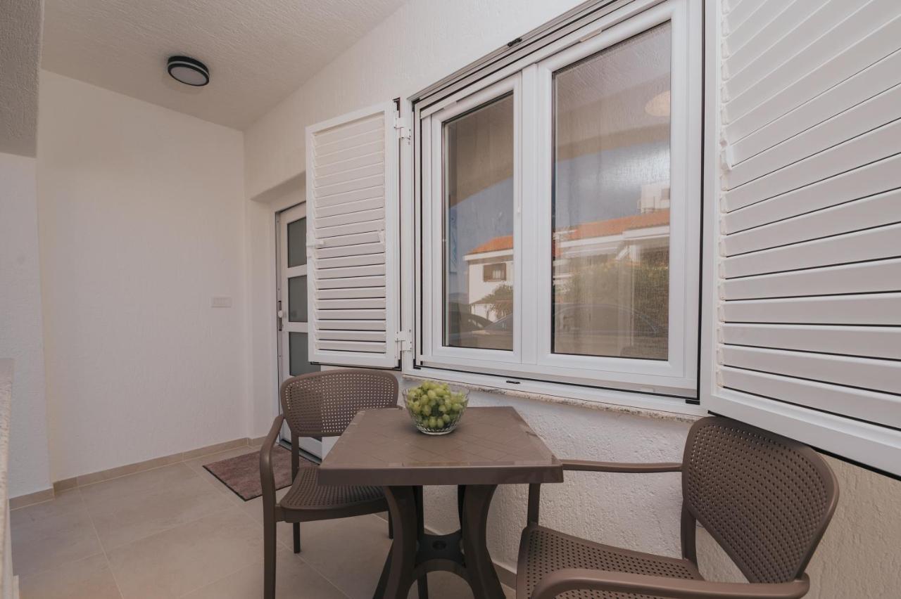 Apartments Virgine Maria I Baška Εξωτερικό φωτογραφία